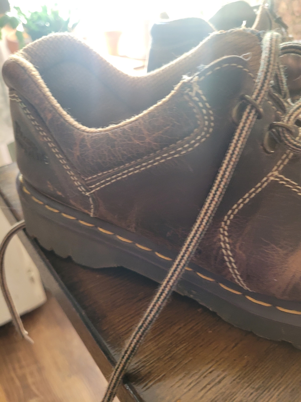 Mens Doc Martens 10940 Brown Leather Chunky Shoes - Picture 6 of 16